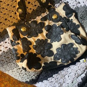 Big Buddha flower purse